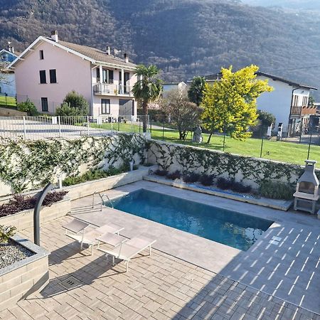 Villa Claudia With Private Pool Colico Bagian luar foto